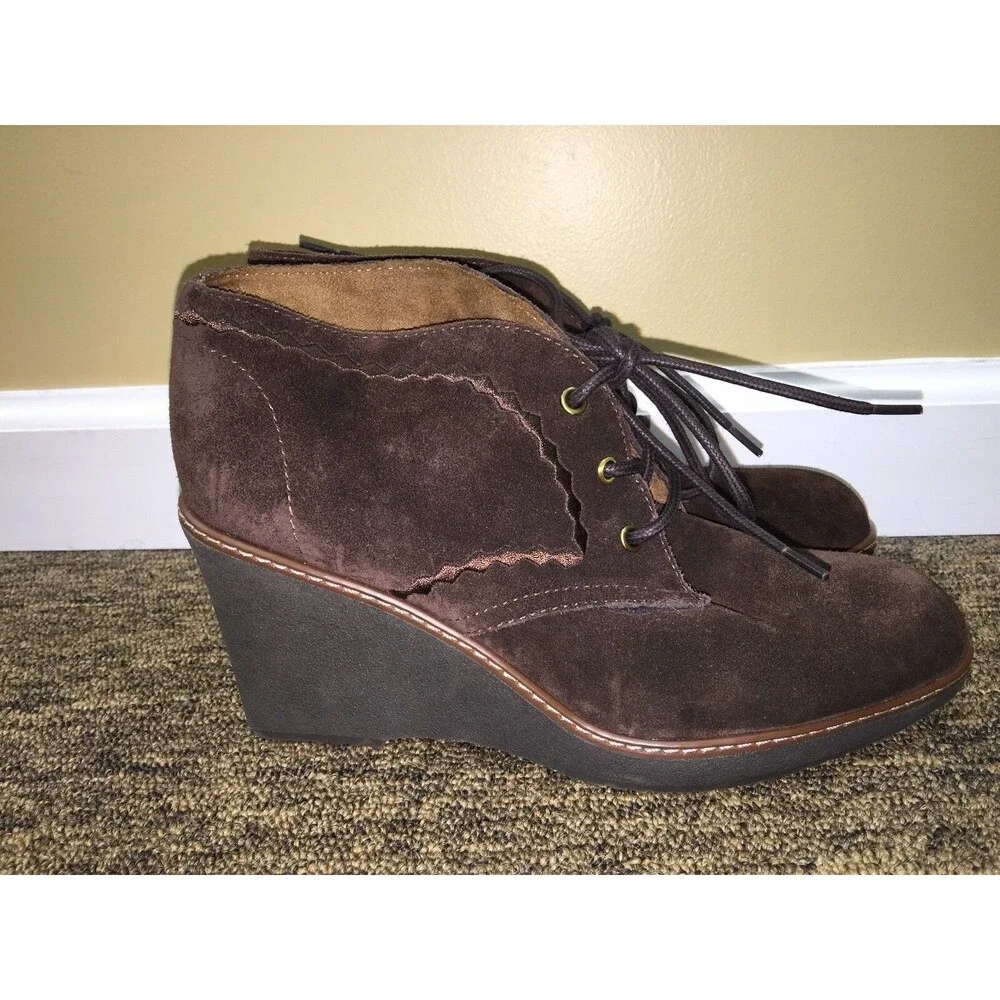Naturalizer ladies brown shoes upper leather size 8.5 W